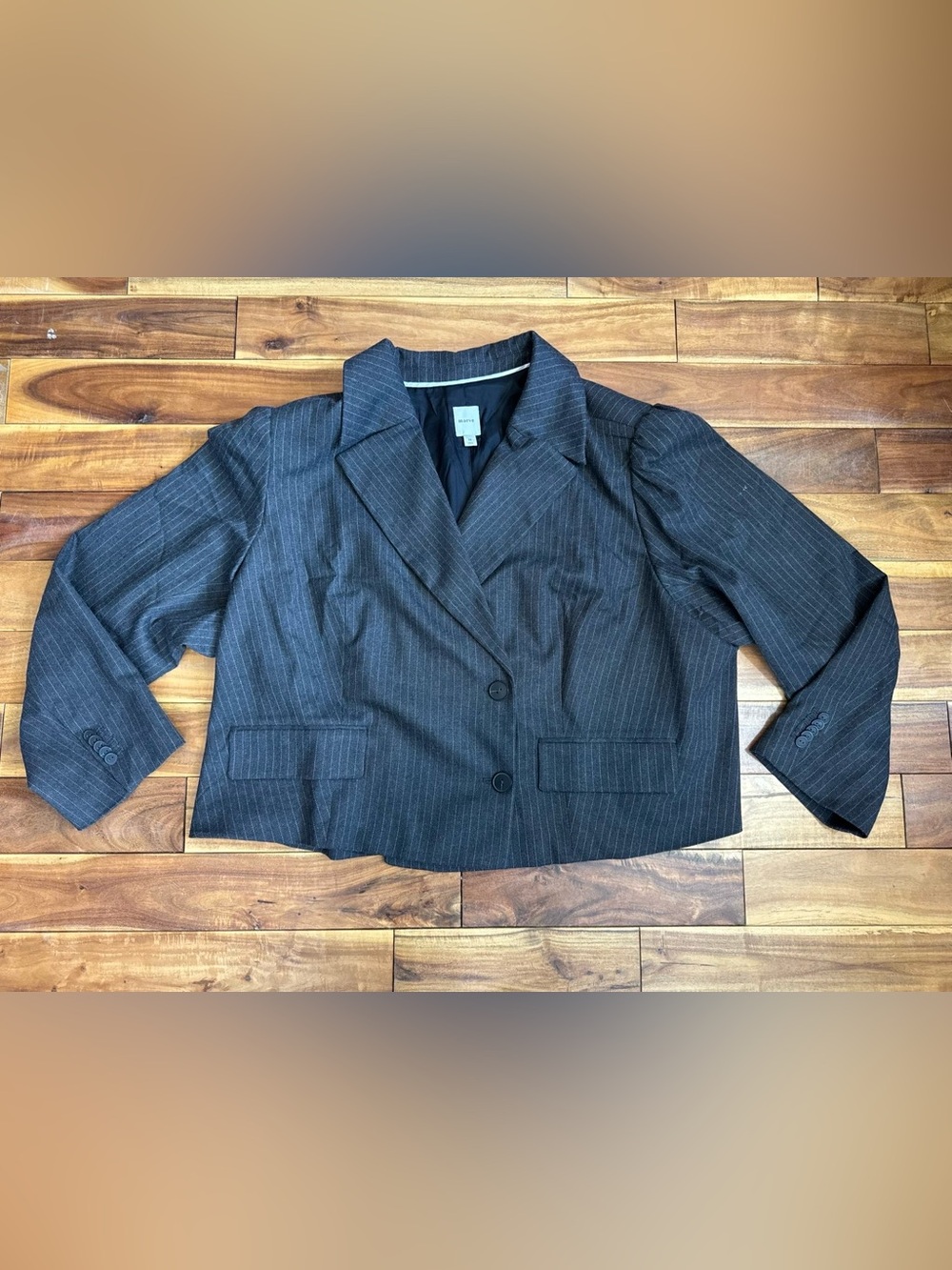 MAEVE 3X ✨ Anthropologie pin stripe cropped blazer long sleeve gray great cond